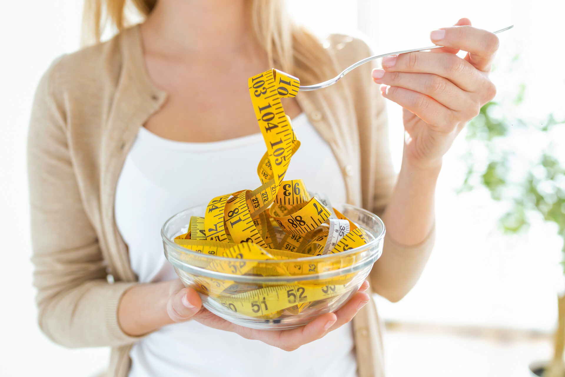 太る食べ物リスト｜痩せるために避けるべき食材とその特徴